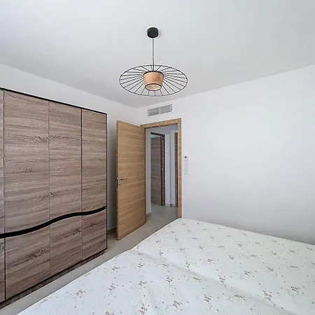 T3 Vue Sur La Baie De Καλβί